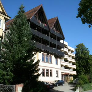 Außenansicht Hotel Bergfrieden in Bad Wildbad